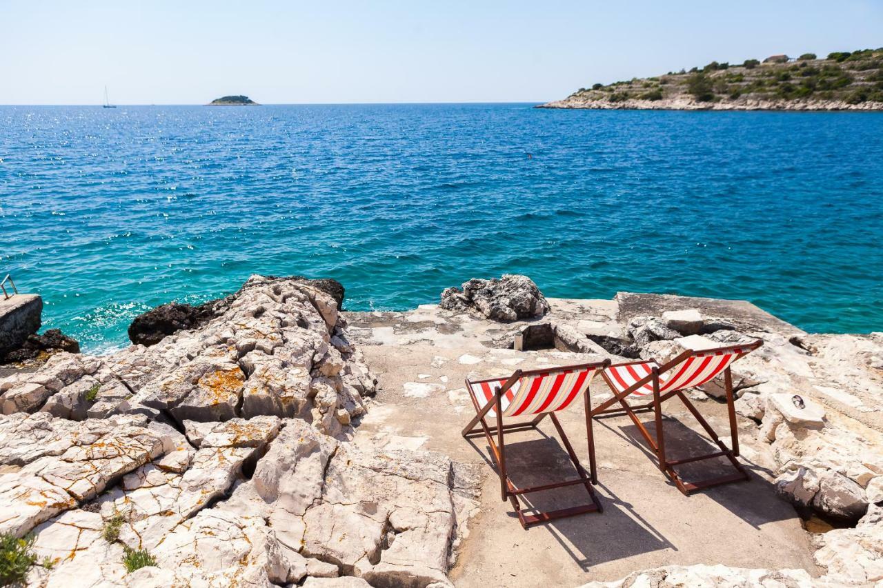 Apartments Dajna Vela Luka Luaran gambar