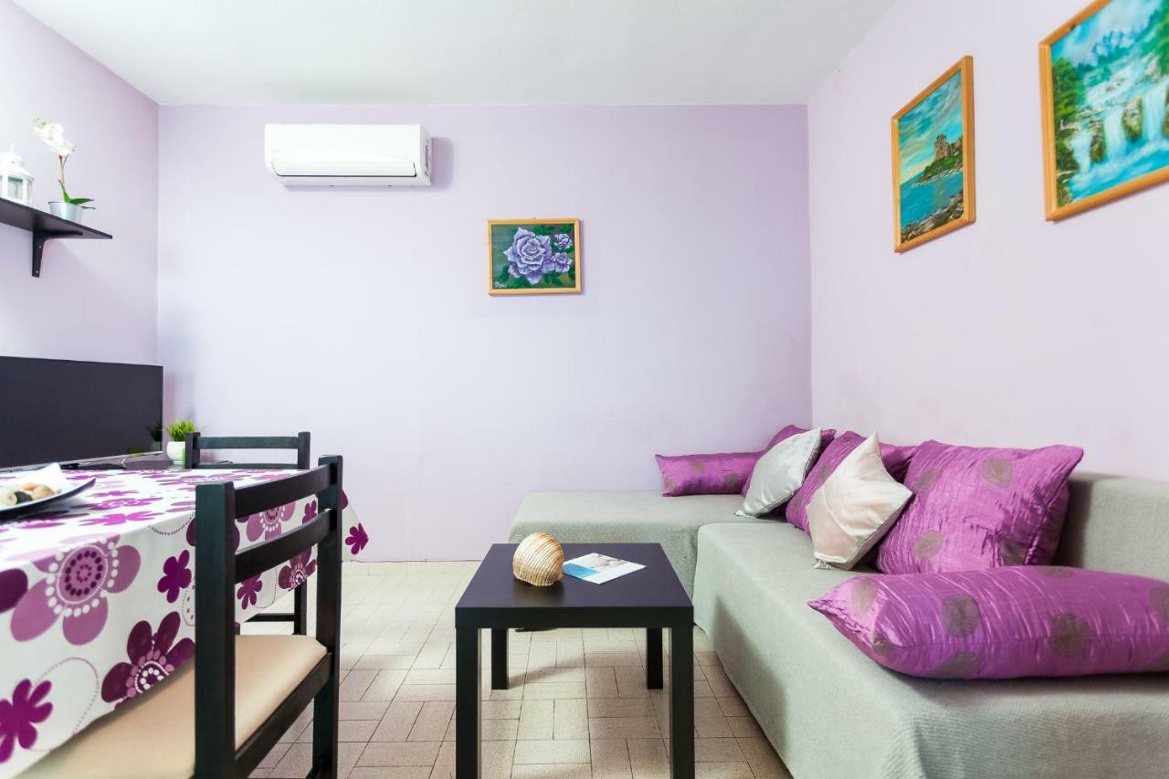 Apartments Dajna Vela Luka Luaran gambar