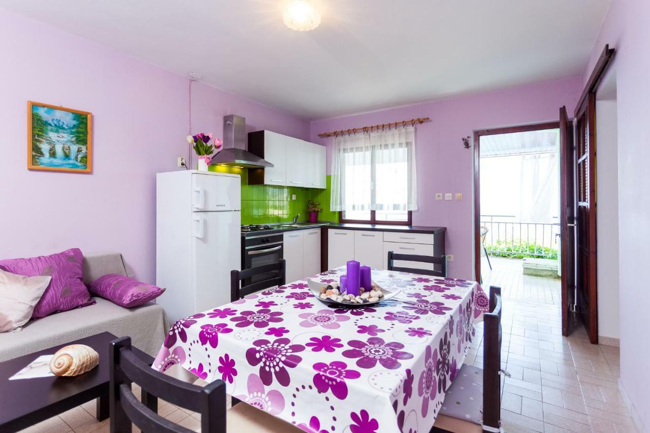 Apartments Dajna Vela Luka Luaran gambar