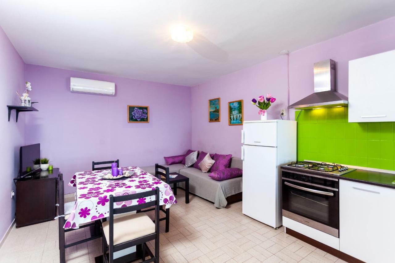 Apartments Dajna Vela Luka Luaran gambar